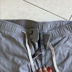 Vuori the rise the shine pants